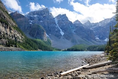 Ein weiterer bekannter See im Banff-Nationalpark ist der Moraine Lake.